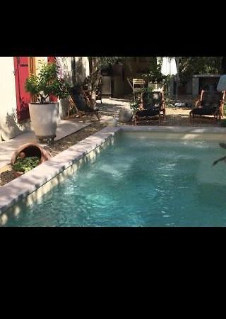 La Suite De Garlone Aujargues ภายนอก รูปภาพ