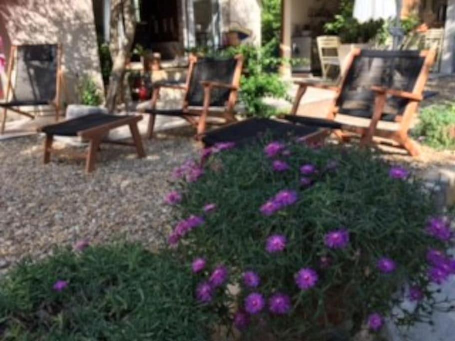 La Suite De Garlone Aujargues ภายนอก รูปภาพ