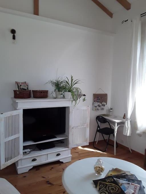La Suite De Garlone Aujargues ภายนอก รูปภาพ