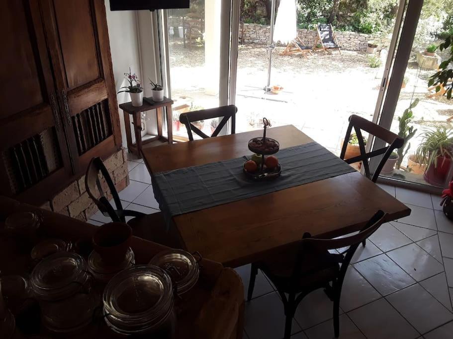 La Suite De Garlone Aujargues ภายนอก รูปภาพ